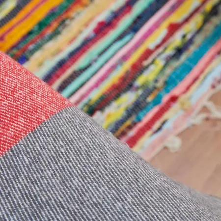 Spacious & Light-filled 4br By Timecoler דירה אמאדורה